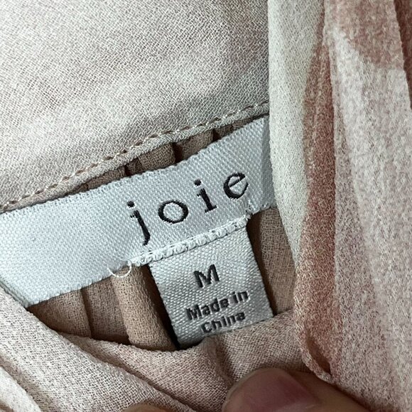 Joie Turtleneck‎ Camouflage Camo Sleeveless Blouse Silk Pink Size Medium - Picture 4 of 10